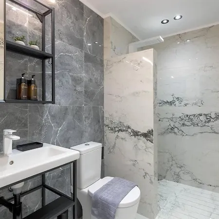 Menta Lux Sea View *